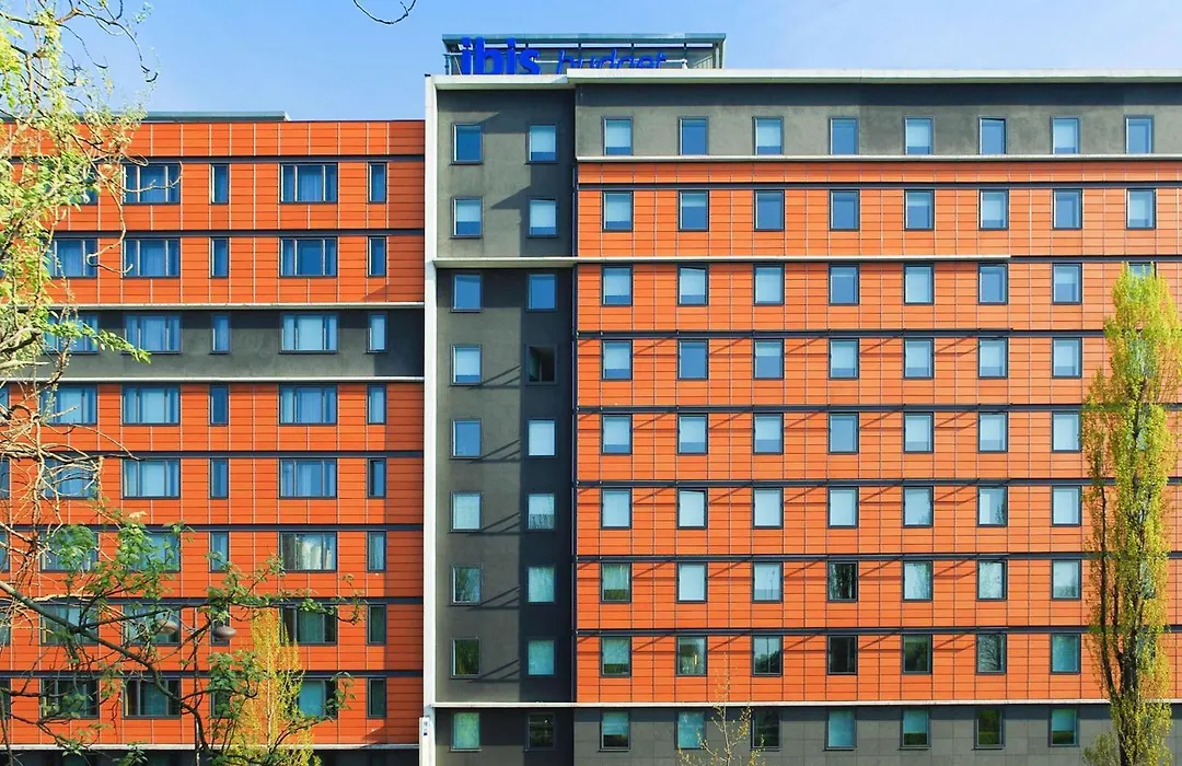 Ibis Budget Paris porte de la Chapelle - Aréna-1